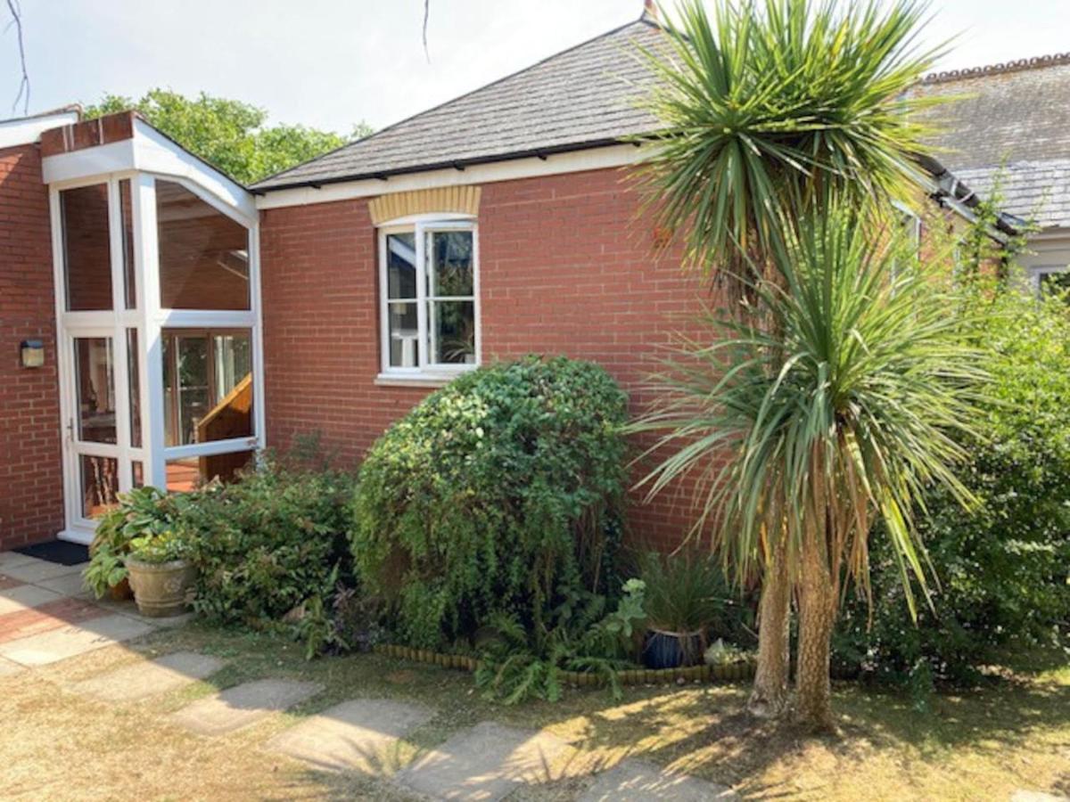 Walnut Cottage Newton Ferrers Exteriör bild
